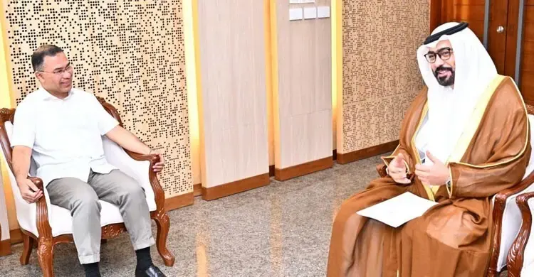প্রধানমন্ত্রীর সঙ্গে আমিরাতের রাষ্ট্রদূতের বৈঠক