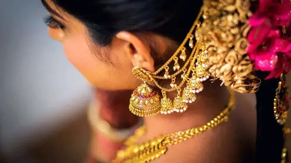 ভরিতে ২ হাজার ২১৬ টাকা বাড়ল স্বর্ণের দাম