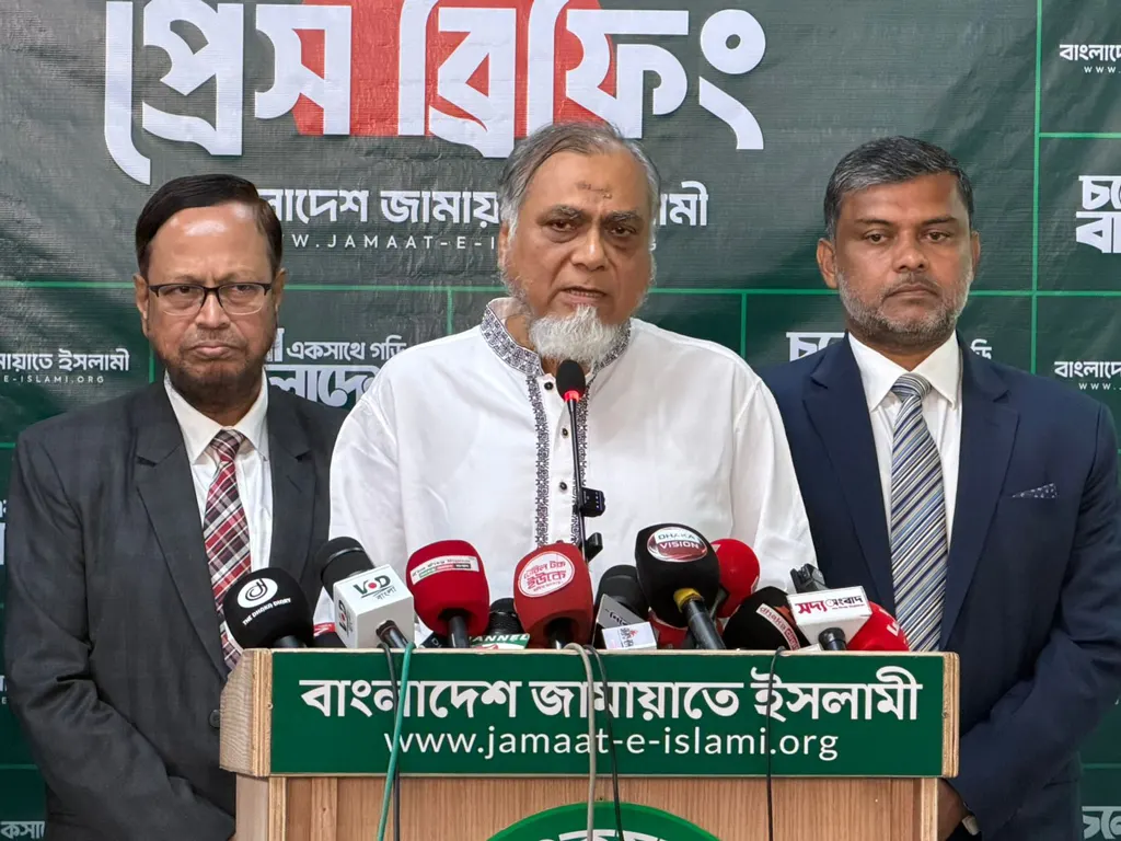 স্বরাষ্ট্রমন্ত্রীকে নিজের মন্ত্রণালয়ের কাজে মনোযোগের আহ্বান জামায়াত এমপির