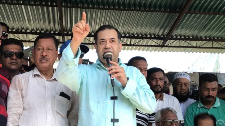 ‘ডিসেম্বর নয়, এখনই আসুন’—বি'ক্ষো'ভ সমাবেশে কড়া বার্তা তথ্য প্রতিমন্ত্রীর