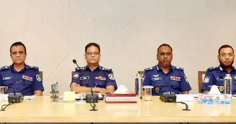 নবীন পুলিশদের সততা-নিরপেক্ষতায় দায়িত্ব পালনের আহ্বান আইজিপির