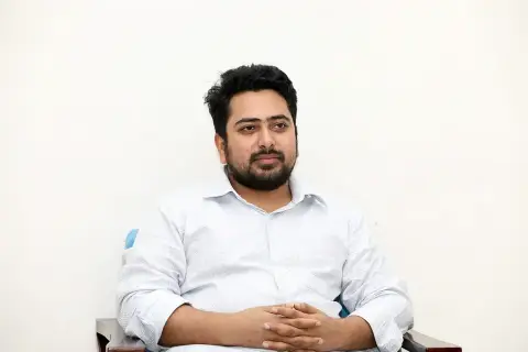 ৫ আগস্ট থেকেই বিএনপির চাঁদাবাজি-দখলদারিত্ব শুরু: নাহিদ