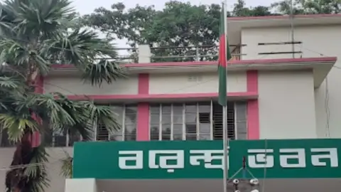 এক বছরে ৩৪০ কোটি টাকার অনিয়ম