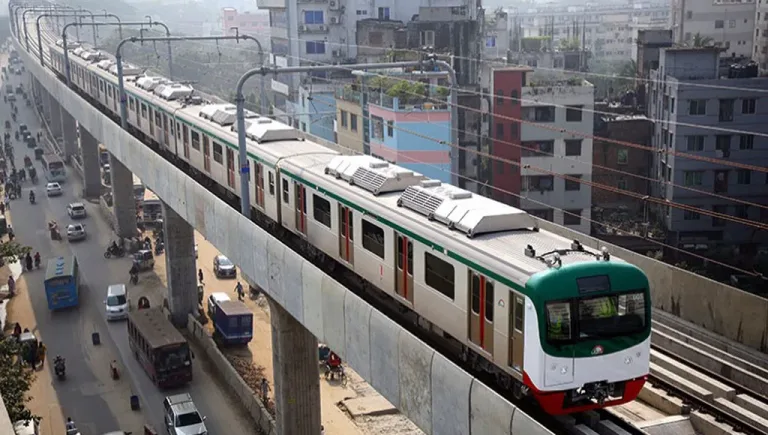 নতুন মেট্রোরেল নিরমানে এত খরজ হলে ভাড়া হবে কত?