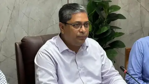 নদ-নদী ও খালের বেদখল জমি পুনরুদ্ধার করবে সরকার