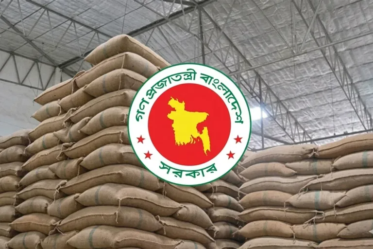 ৬ মাসে খাদ্য মজুত বেড়েছে দেড় লাখ মেট্রিক টন।