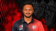 ৪ রানে ৩ উইকেট নিয়ে ম্যাচসেরা সাকিব আল হাসান