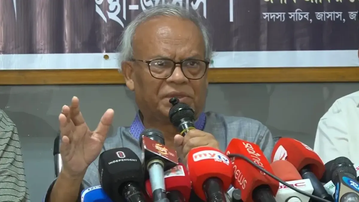 প্রধানমন্ত্রীর কার্যালয়ের সামনে ককটেল বিস্ফোরণ, দুর্বৃত্ত কারা: রিজভী