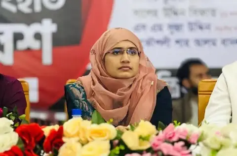 আমার ইসলামে প্রবেশকে কটাক্ষ করে অনেকেই কষ্ট দেওয়ার চেষ্টা করেছেন: সামান্তা