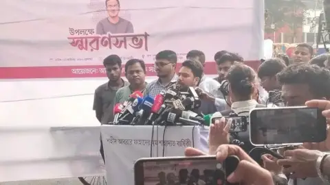 গঙ্গা চুক্তি নবায়ন নয়, নতুন চুক্তির দাবি নাহিদ ইসলামের