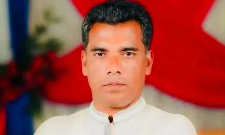 সন্দ্বীপে উপজেলা শ্রমিক দল নেতা বাবুল গুলিবিদ্ধ, চমেকে ভর্তি