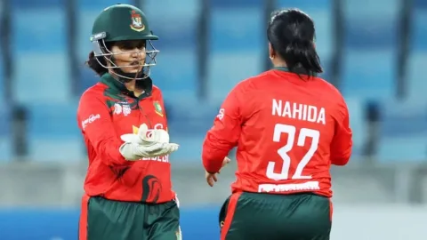 এশিয়া কাপের হারের বদলা নেওয়ার সুযোগ এসেছে বাংলাদেশের সামনে।