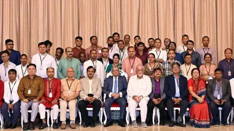 ক্ষুদ্র জাতিগোষ্ঠীর সমস্যা সমাধানে ঐক্যের আহ্বান রাষ্ট্রপতির