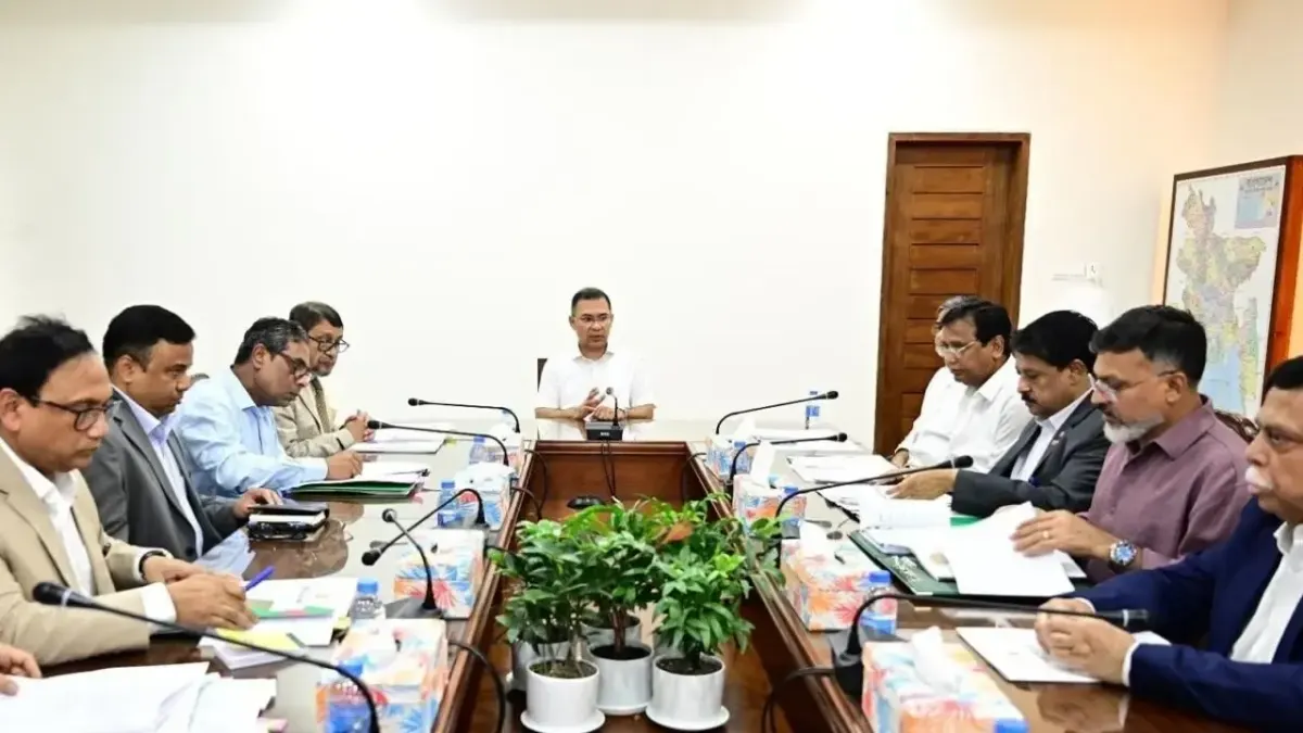 ডেঙ্গু প্রতিরোধে পাড়া-মহল্লায় মাইকিংয়ের নির্দেশ প্রধানমন্ত্রীর