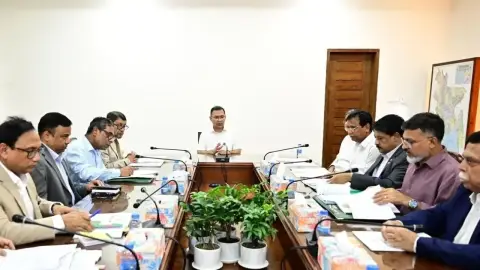 ডেঙ্গু প্রতিরোধে পাড়া-মহল্লায় মাইকিংয়ের নির্দেশ প্রধানমন্ত্রীর
