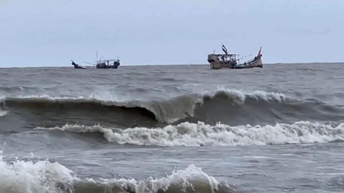 বঙ্গোপসাগরে লঘুচাপের আভাস, টানা পাঁচ দিন বৃষ্টির সম্ভাবনা