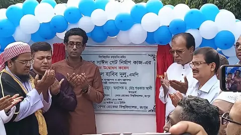 বেরোবিতে শহীদ আবু সাঈদের নামে গেট নির্মাণকাজের উদ্বোধন
