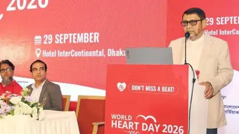হৃদয়ের সতর্কসংকেত উপেক্ষা না করার আহ্বান স্বাস্থ্যমন্ত্রীর