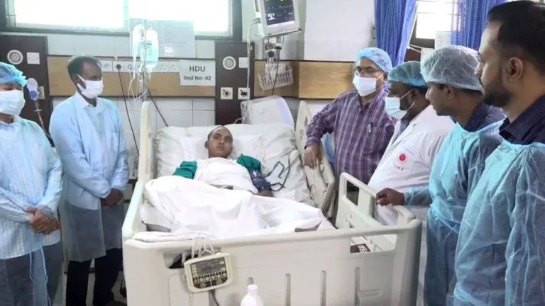 ব্রেইন টিউমারে আক্রান্ত জেসমিন পাশে দাঁড়ালেন প্রধানমন্ত্রী।